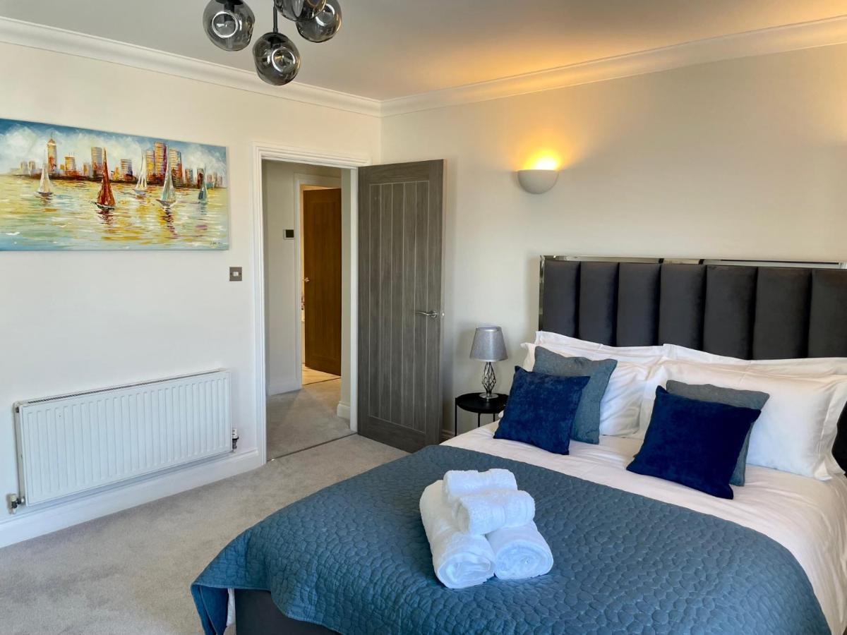 Exquisite Apartment, Stone Throw From The Beach Bournemouth Exterior photo